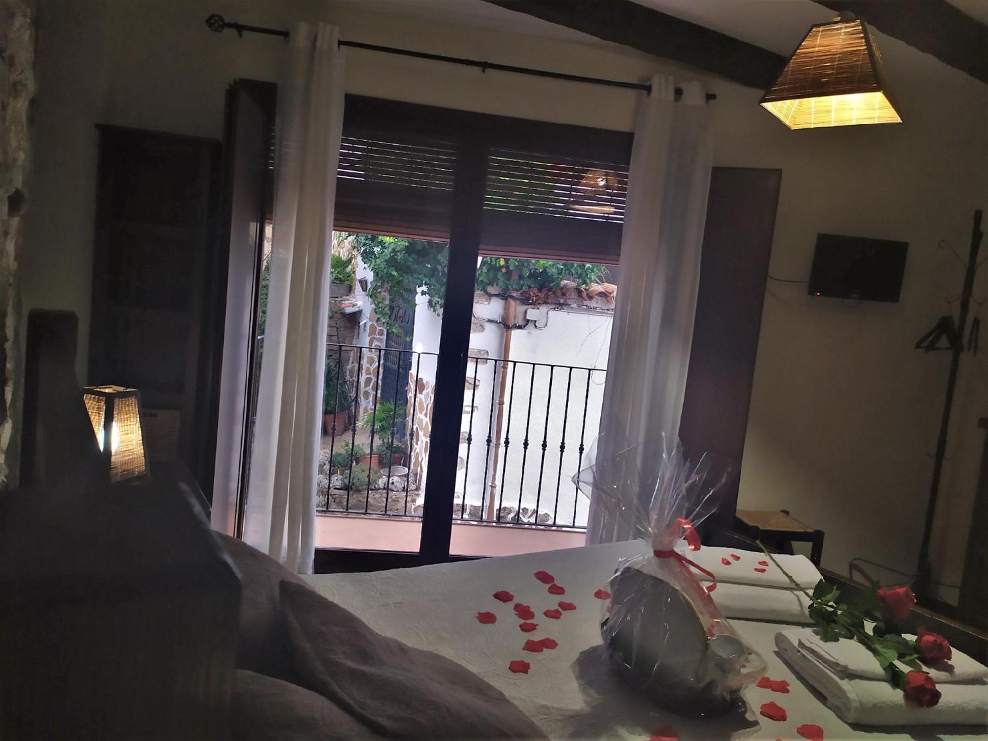 Casa Rural Con Jacuzzi en Castellón Chert Esterno foto